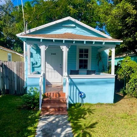 Key West Style Historic Home In Coconut Grove Florida, The Blue House Miami Luaran gambar